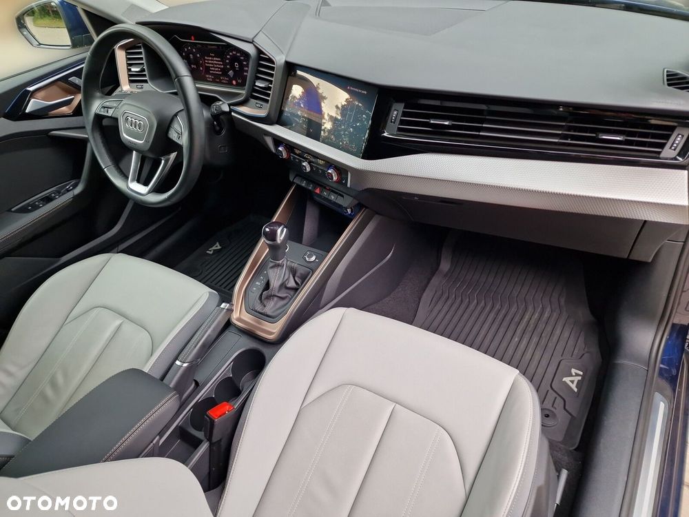 Audi A1 Sportback 35 TFSI Advanced S tronic - 24