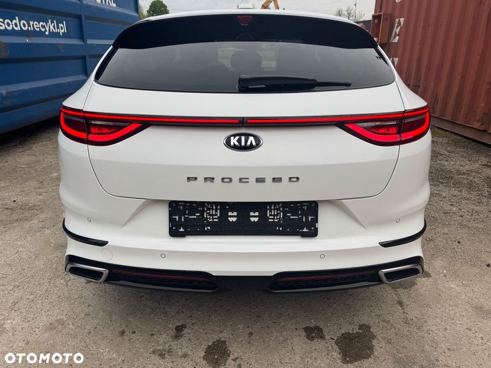 Kia ProCeed 1.6 CRDi Eco-Dynamics+ (48V Mild-Hybrid) DCT7 GT LINE - 23