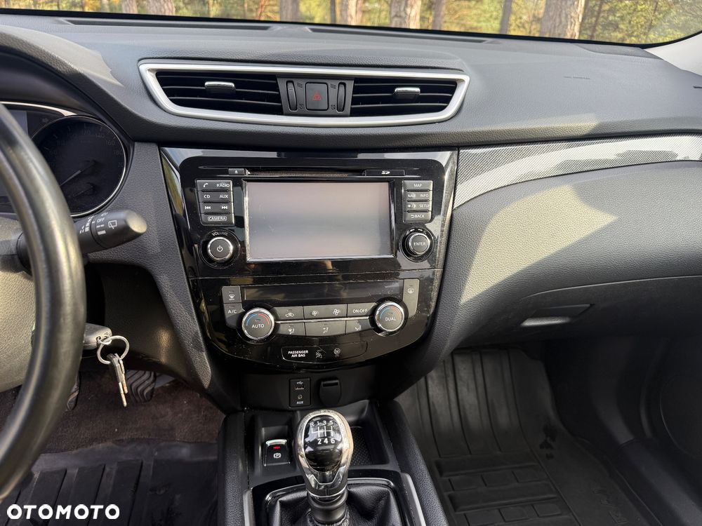 Nissan X-Trail 1.6 DCi N-Connecta 4WD EU6 - 11