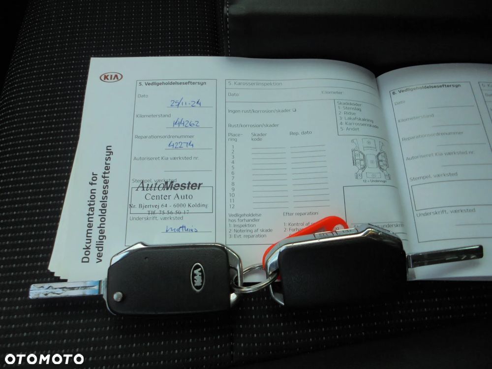 Kia Sportage 1.6 CRDI AWD Eco-Dynamics+ (48V M-H) DCT PLATINUM - 40