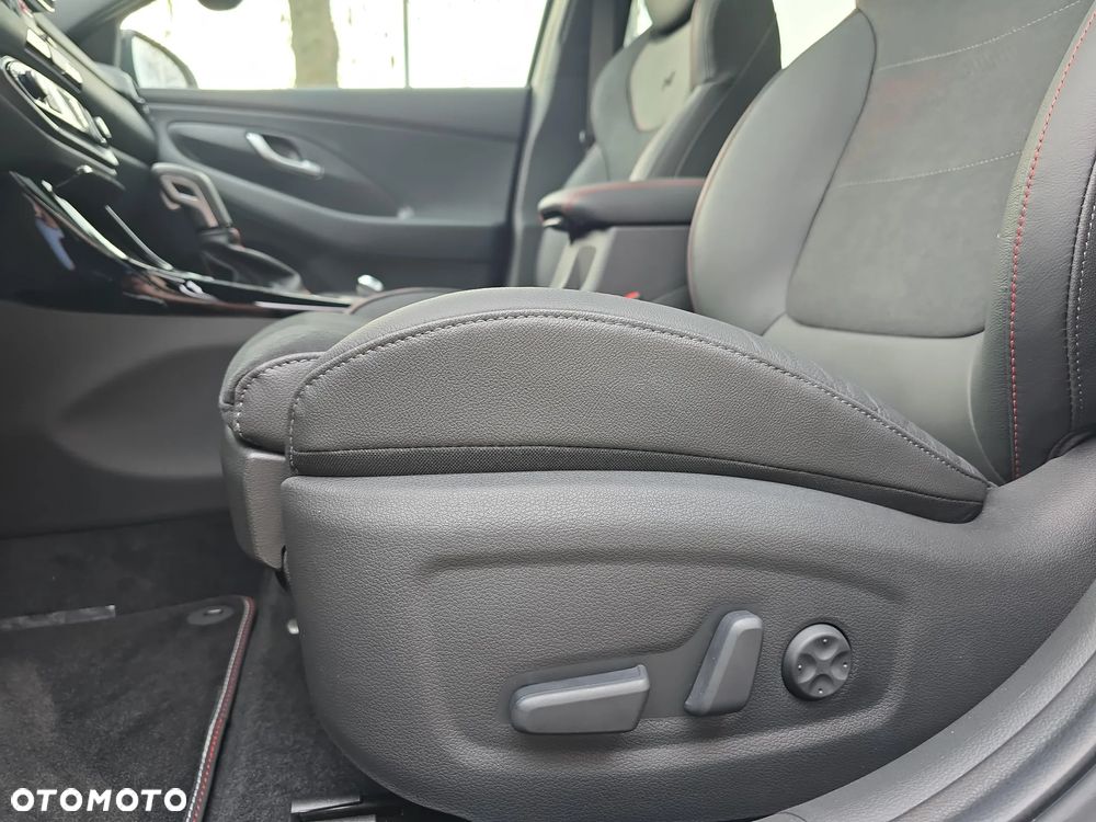 Hyundai i30 1.6 T-GDI DCT N Line - 12