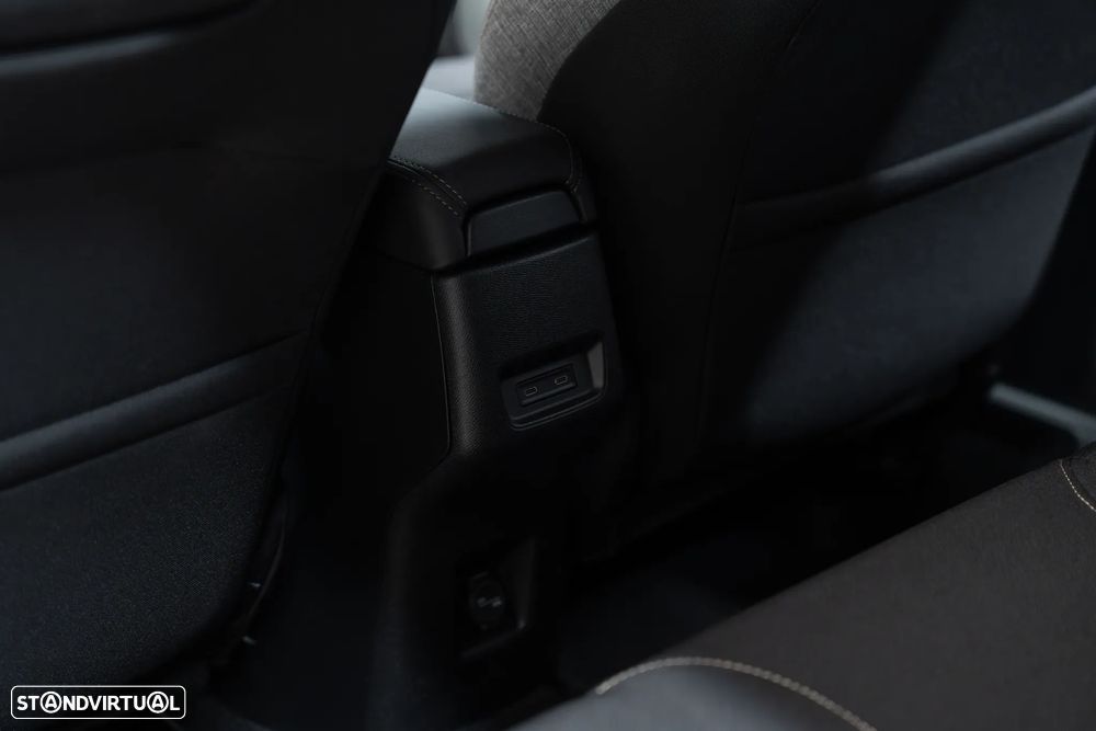 Citroën C3 Aircross Hybrid 145 PLUS - 32