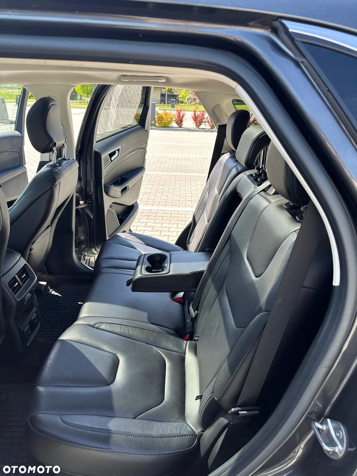 Ford Edge - 4