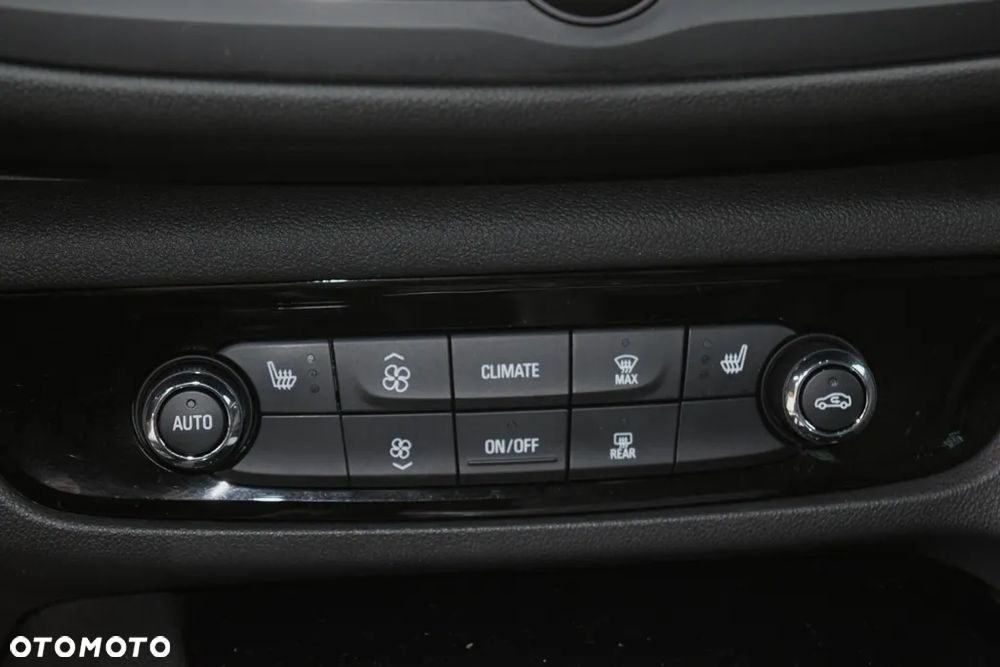 Opel Insignia 2.0 CDTI Elegance S&S - 23