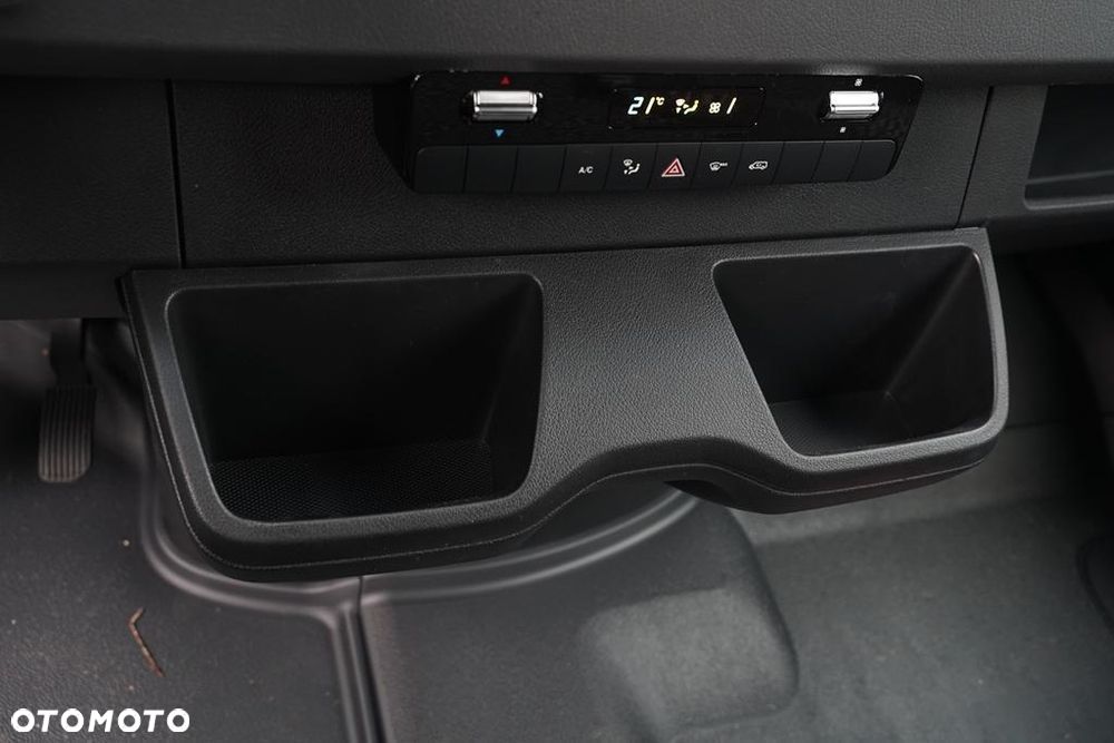 Mercedes-Benz Sprinter 315 CDI Standard BASE 9G-Tronic 9m3 - 19