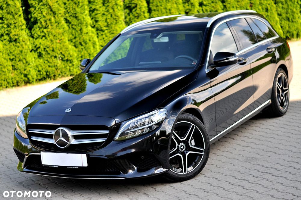 Mercedes-Benz Klasa C 220 d 9G-TRONIC AMG Line - 3