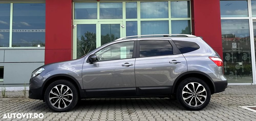 Nissan Qashqai - 25