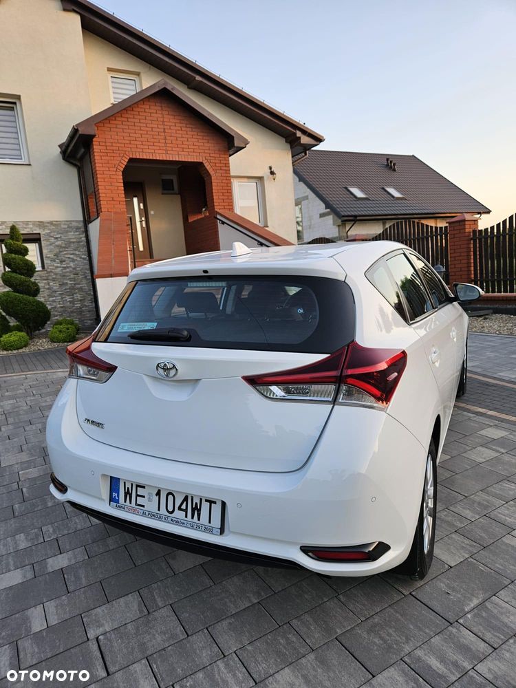 Toyota Auris 1.33 VVT-i Active - 14