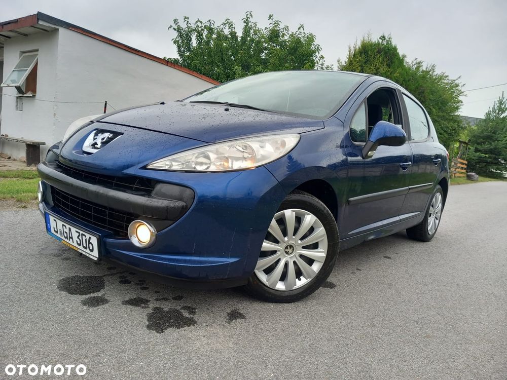Peugeot 207 - 3