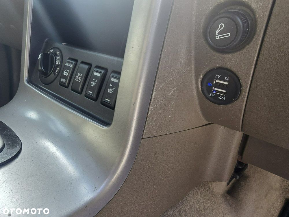 Nissan Pathfinder - 32