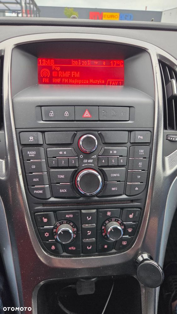 Opel Astra 1.4 T Cosmo - 28