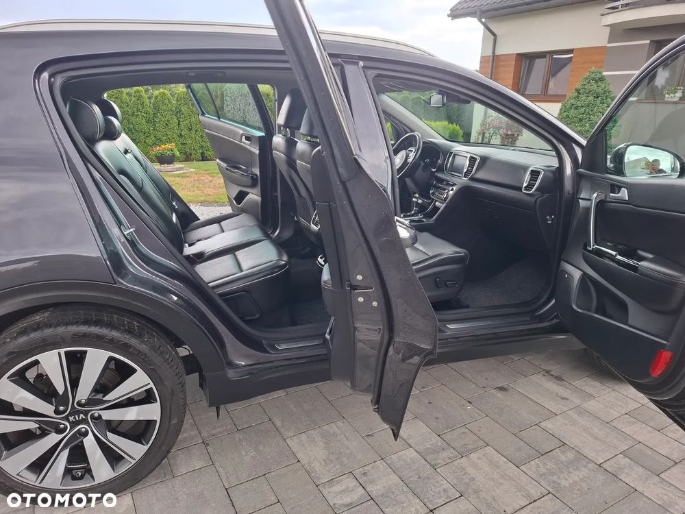 Kia Sportage 1.6 T-GDI AWD GT Line - 24