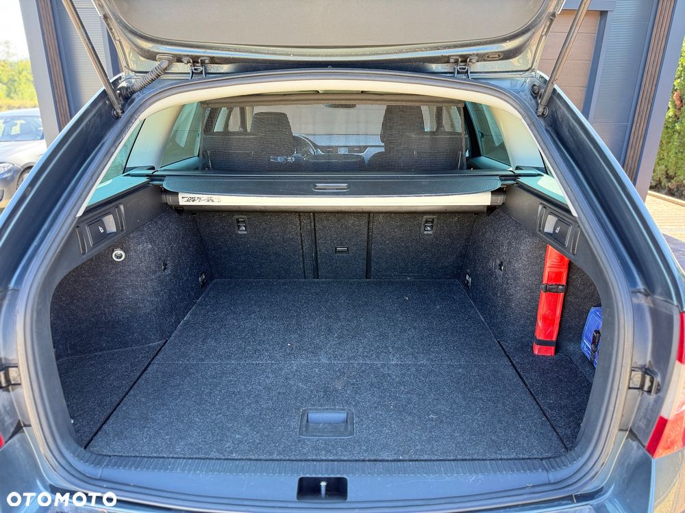 Skoda Octavia 1.4 TSI Joy DSG - 21