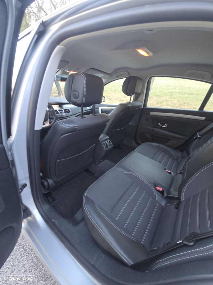 Renault Laguna 1.5 dCi Dynamique S - 36