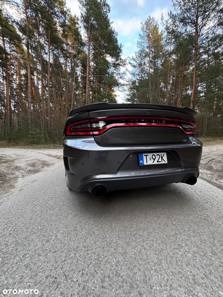 Dodge Charger - 11