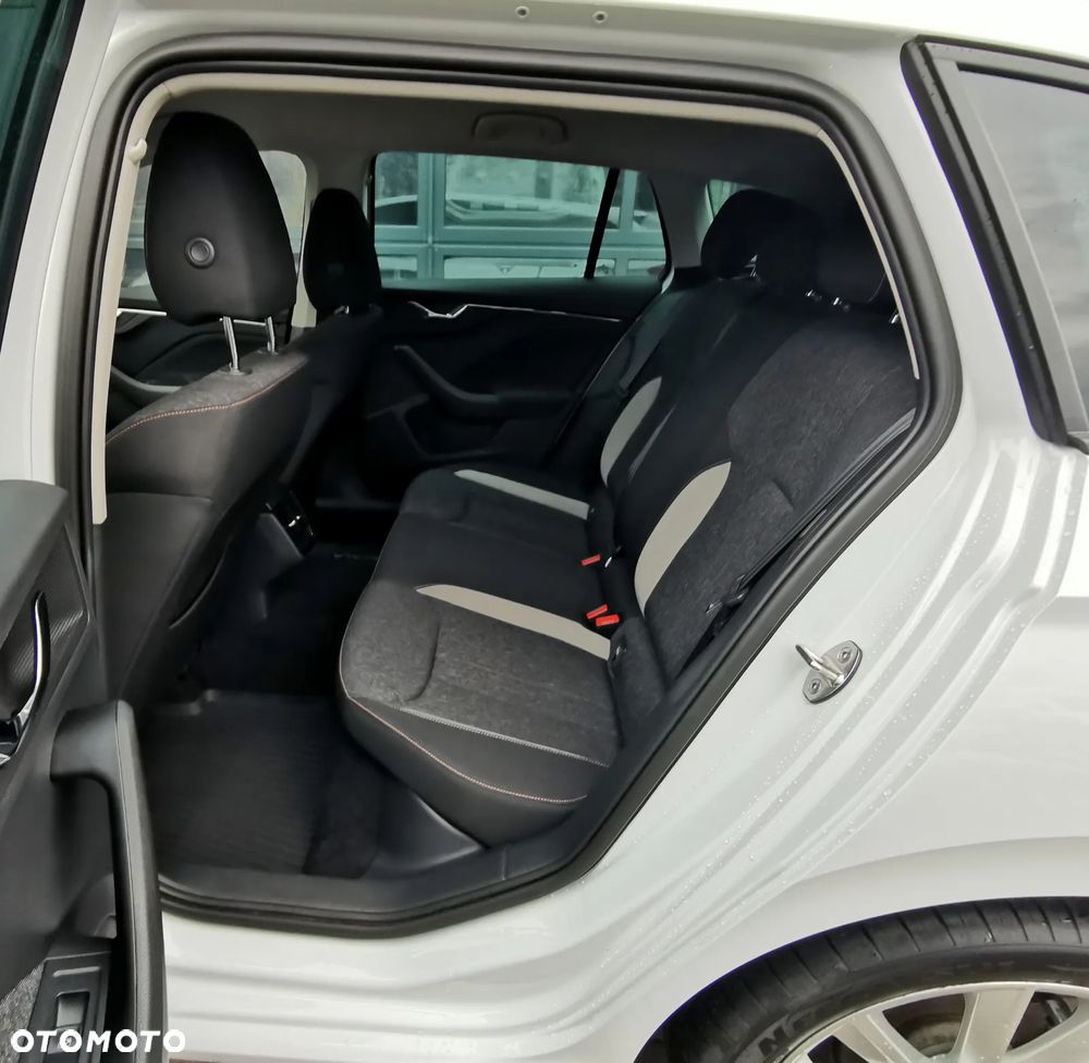 Skoda Scala 1.0 TSI Style DSG - 6