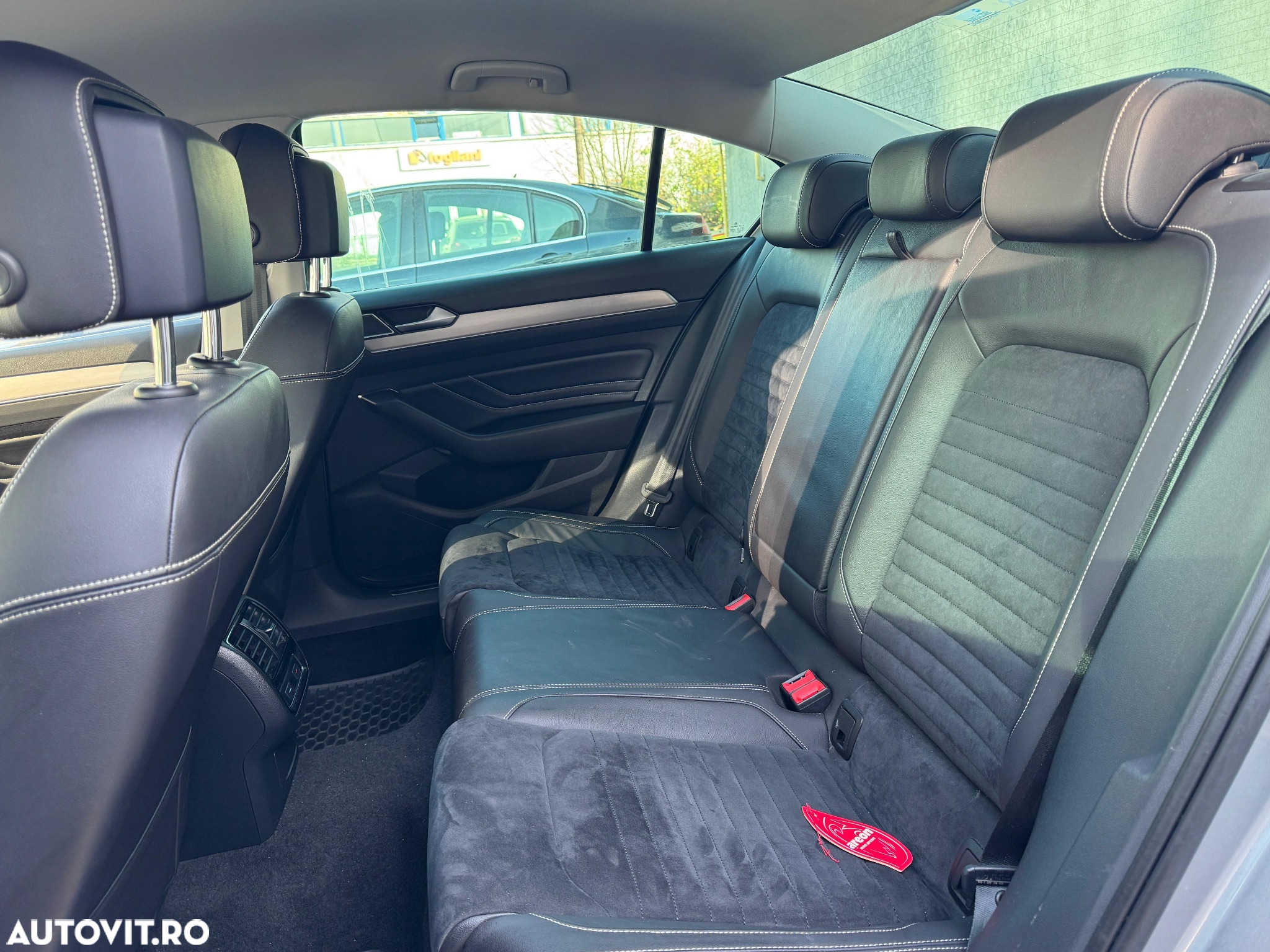 Volkswagen Passat 2.0 TDI (BlueMotion Technology) DSG Comfortline - 10