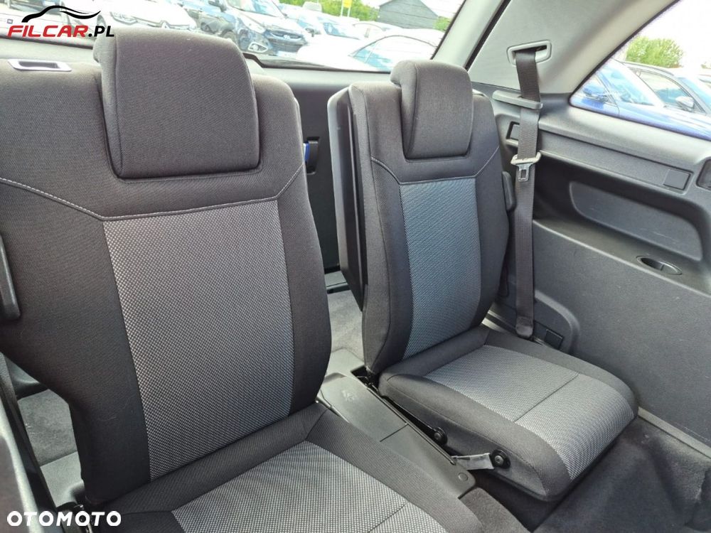 Opel Zafira - 18