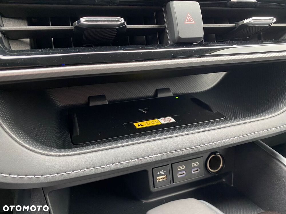 Toyota Highlander 2.5 Hybrid Executive Style - 24