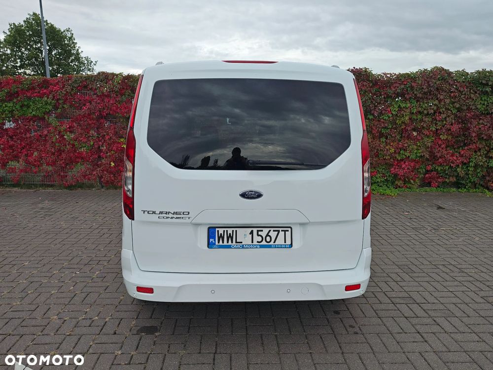 Ford Tourneo Connect - 10