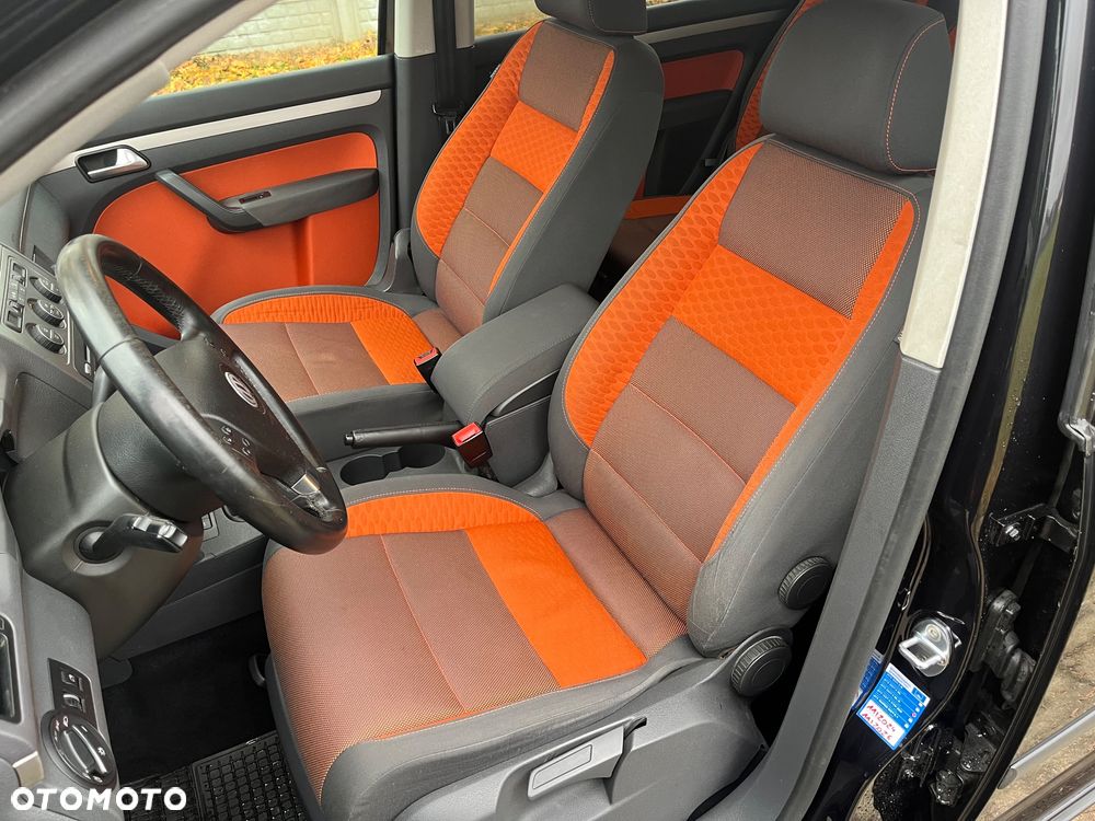 Volkswagen Touran 2.0 TDI DPF Cross - 7