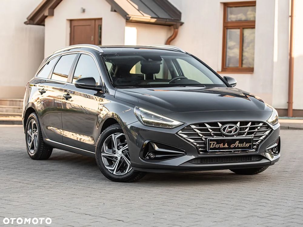Hyundai i30 1.5 T-GDI 48V Premium DCT - 2