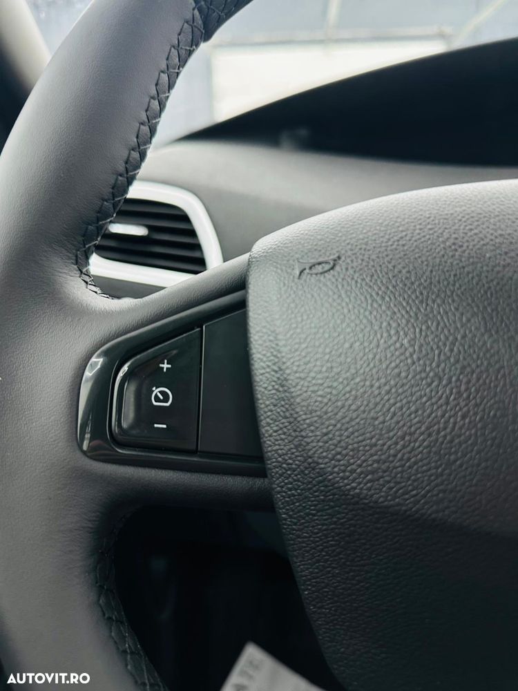 Renault Scenic ENERGY TCe 115 S&S LIMITED - 28