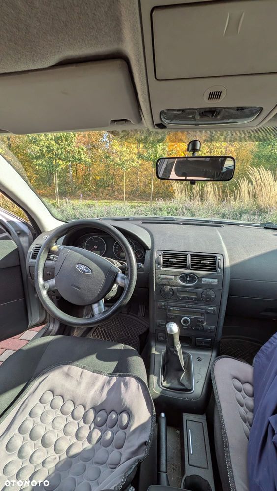 Ford Mondeo 2004 photo 5