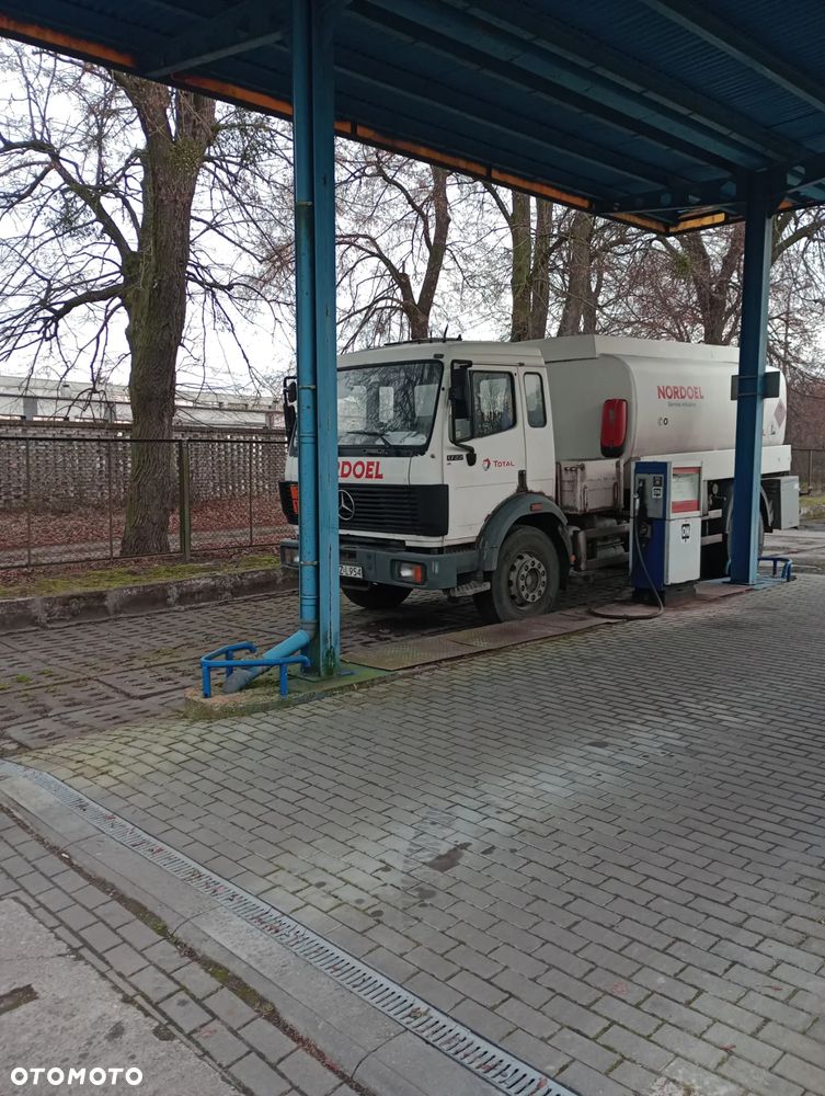 Mercedes-Benz 1722 - 2