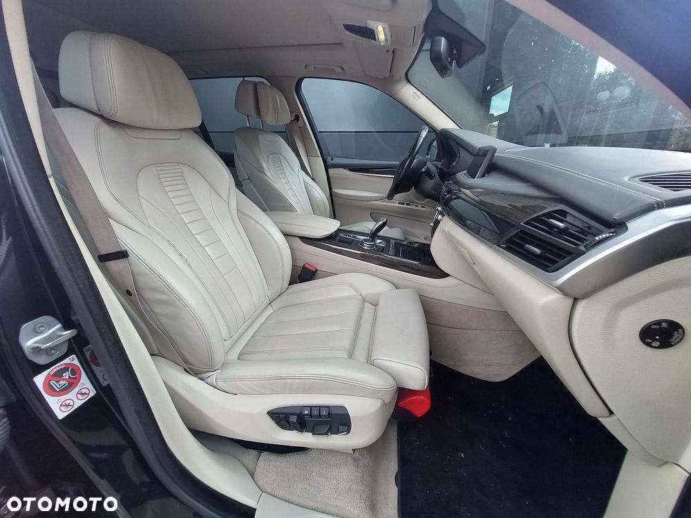 BMW X5 xDrive30d - 14