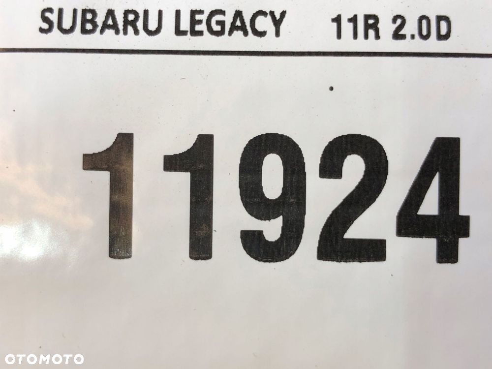 subaru legacy v tunel środkowy podłokietnik 2011 - 8