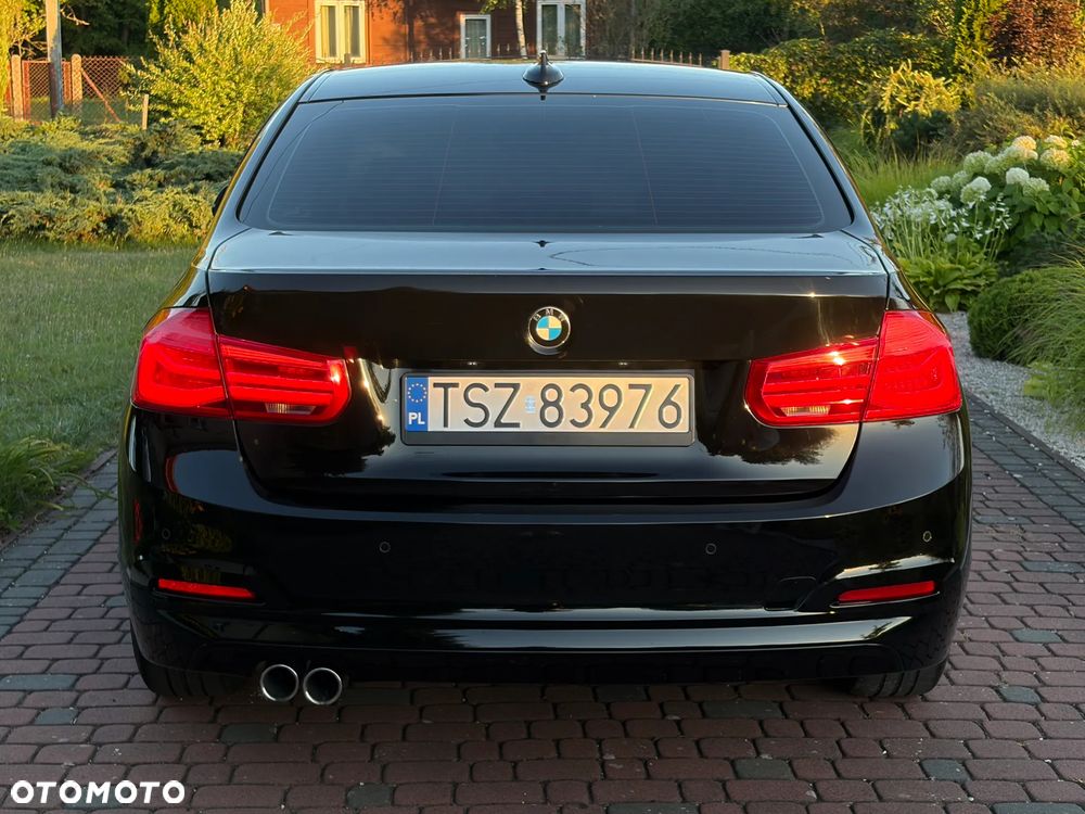 BMW Seria 3 320d - 22