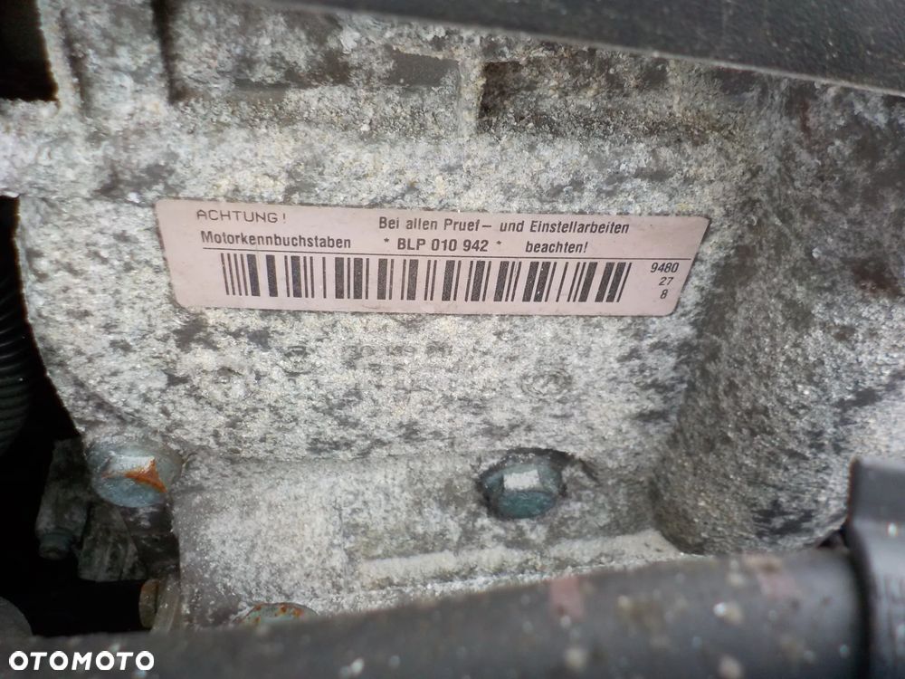 VW GOLF V AUDI A3 8P 1.6 FSI SILNIK GOŁY SŁUPEK BLP - 2