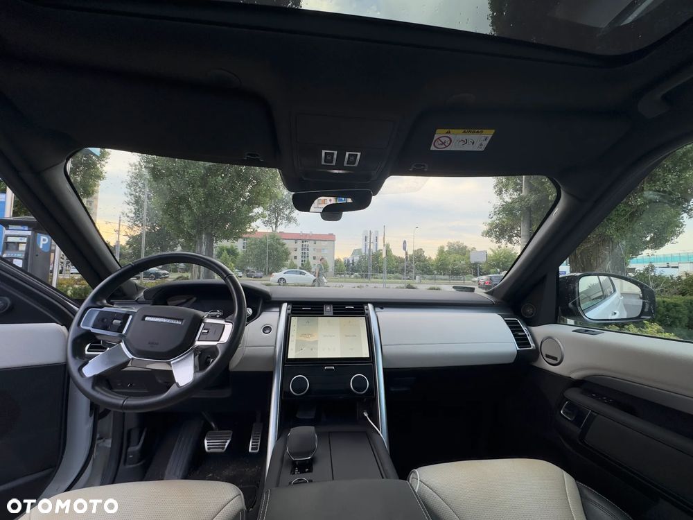 Land Rover Discovery 2.0 P300 R-Dynamic SE - 5