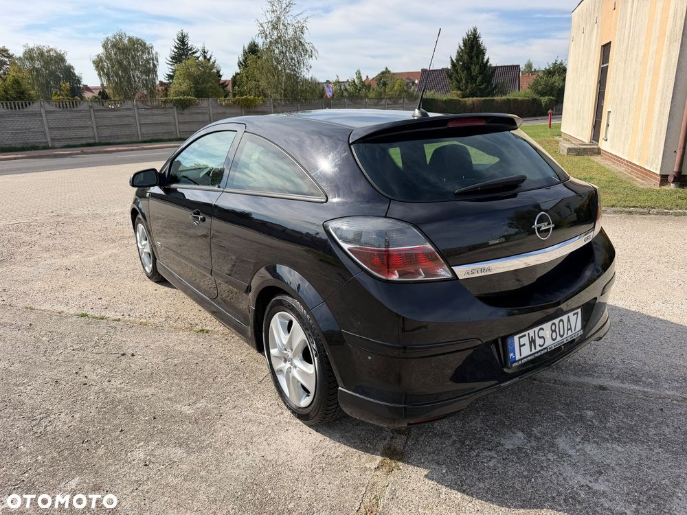 Opel Astra - 4