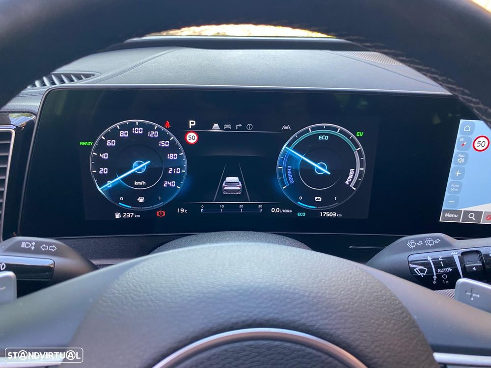 Kia Sportage 1.6 T-GDi HEV Tech - 19