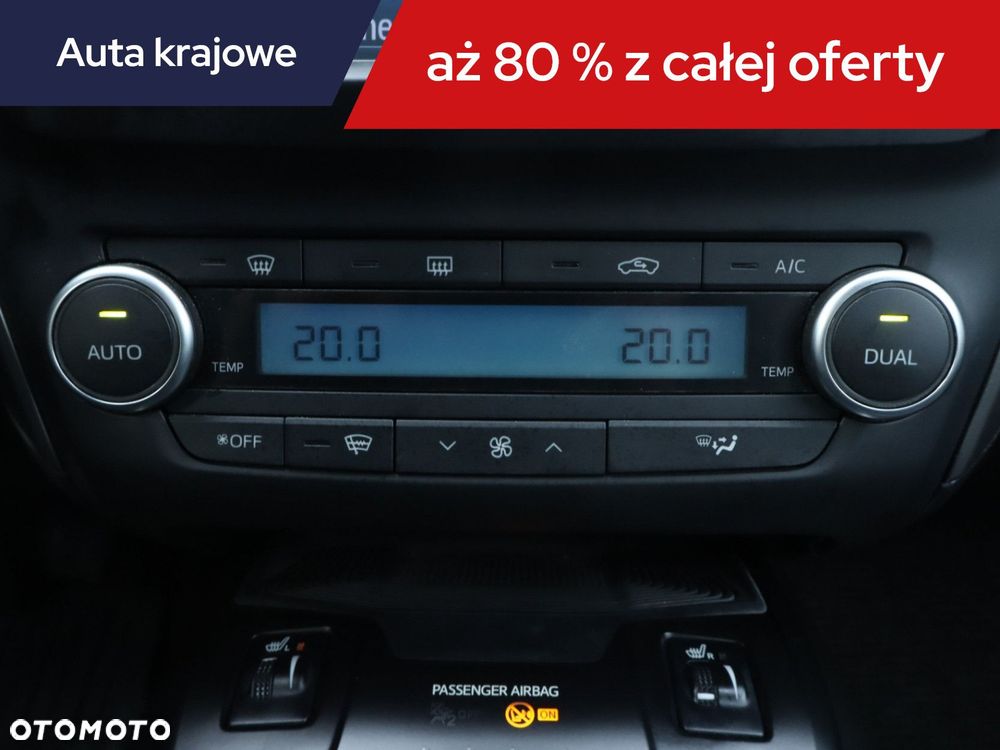 Toyota Avensis - 24