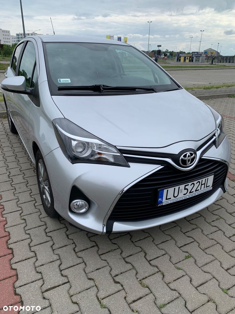 Toyota Yaris 1.33 Premium - 3