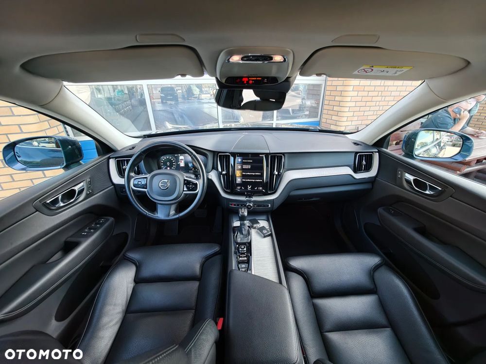 Volvo XC 60 D4 Inscription - 8
