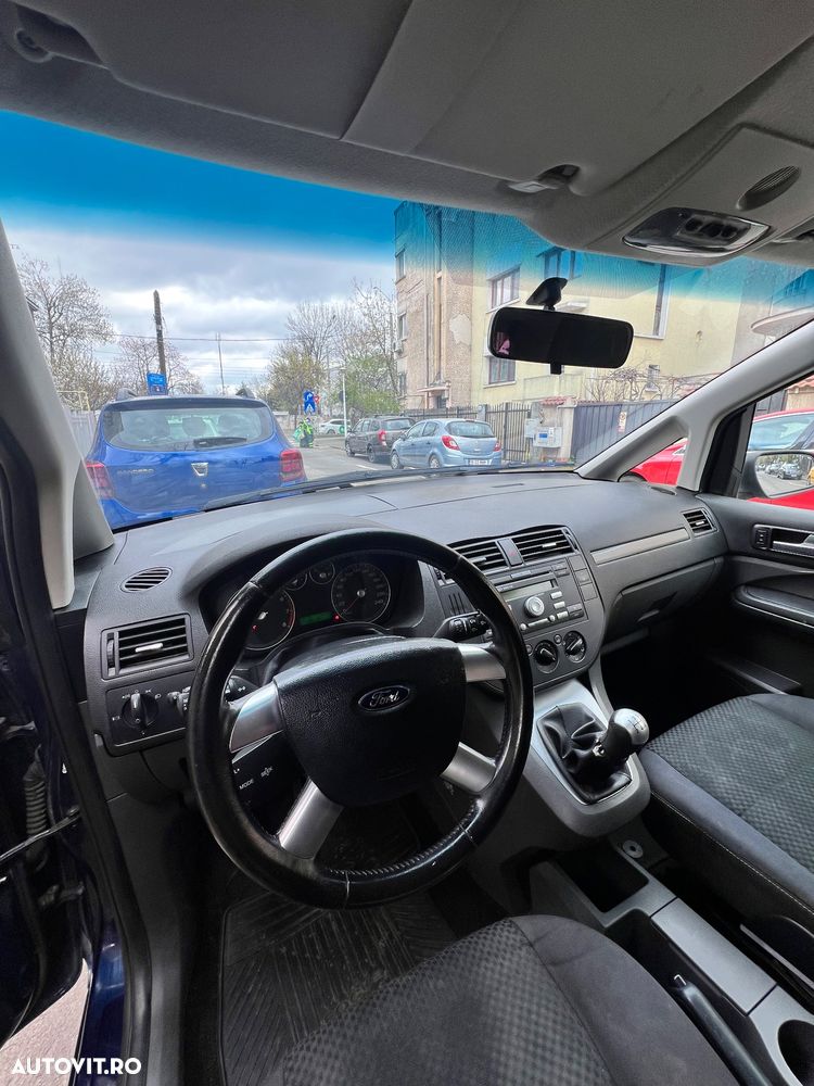 Ford C-Max - 10