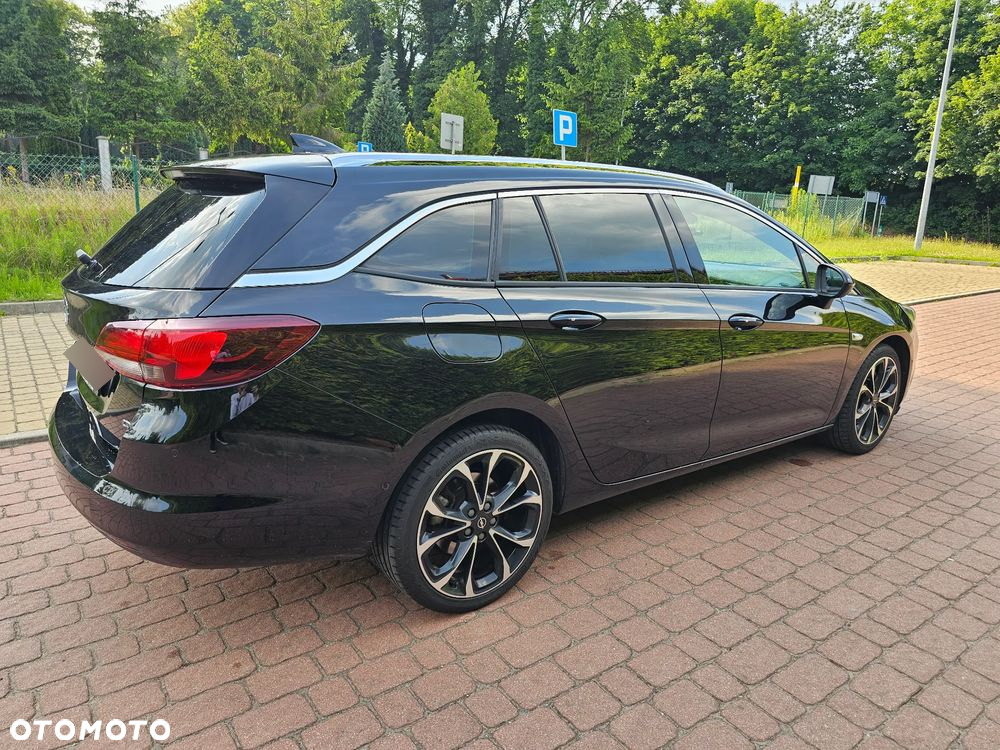 Opel Astra 1.6 D (CDTI) Start/Stop Sports Tourer Edition - 11