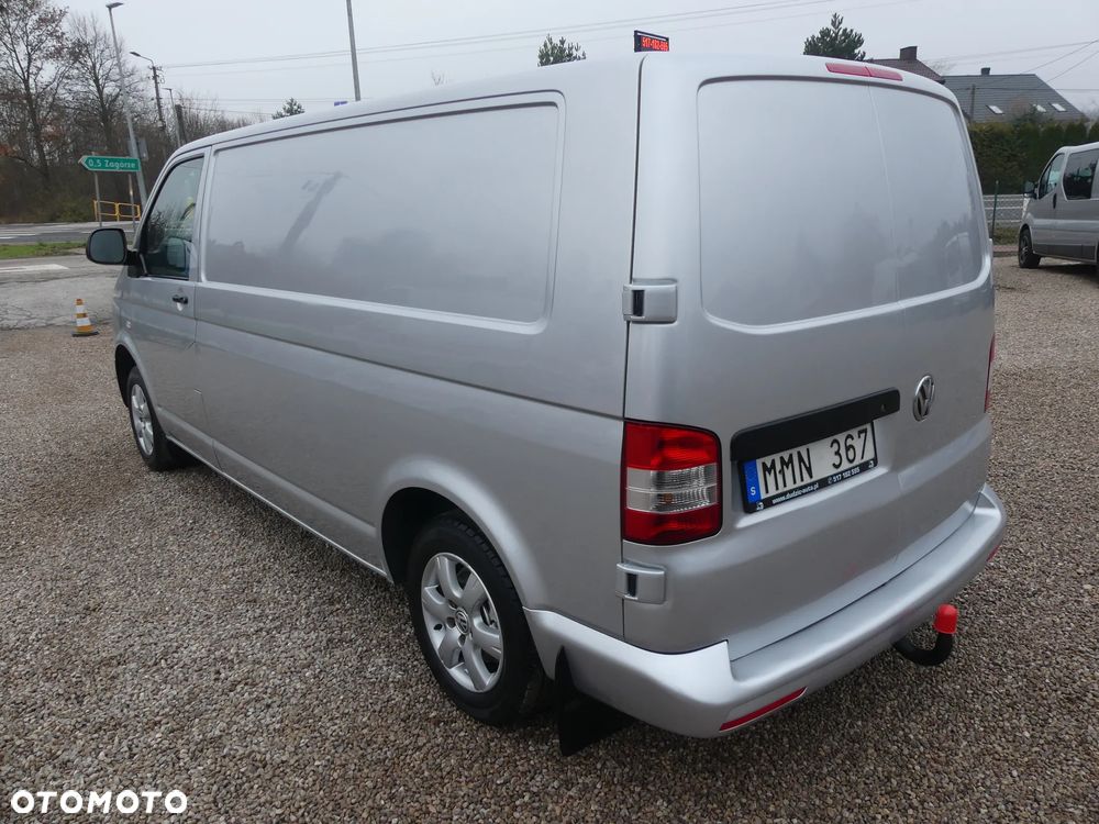 Volkswagen Transporter - 11