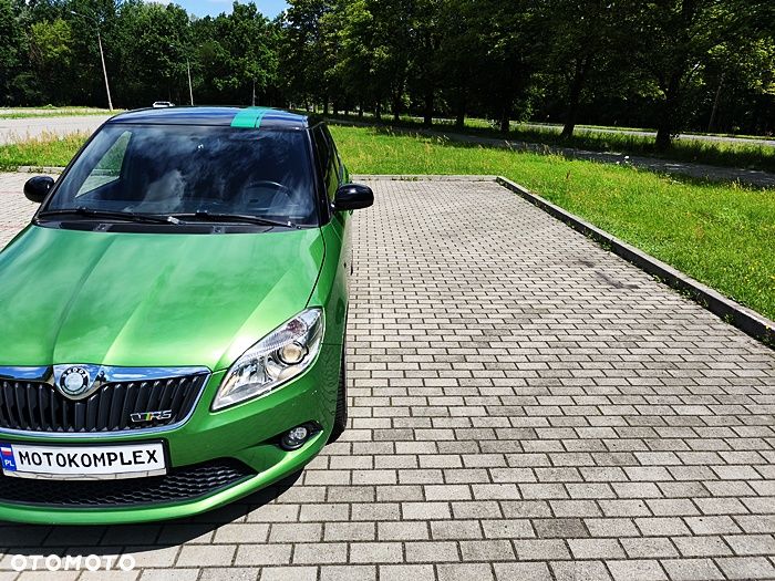 Skoda Fabia 1.4 TSI DSG RS - 21