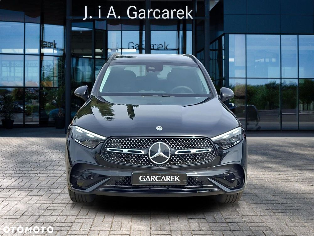Mercedes-Benz GLC - 9