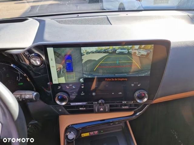 Lexus NX 450h+ E-FOUR Executive - 9