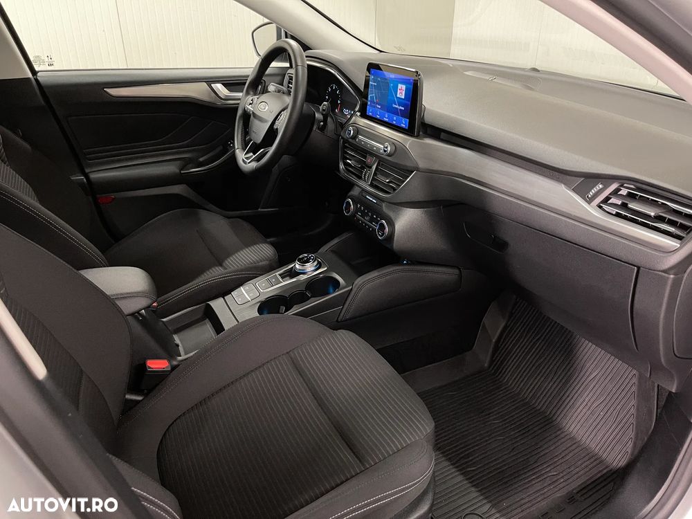 Ford Focus 1.5 EcoBlue Titanium - 11