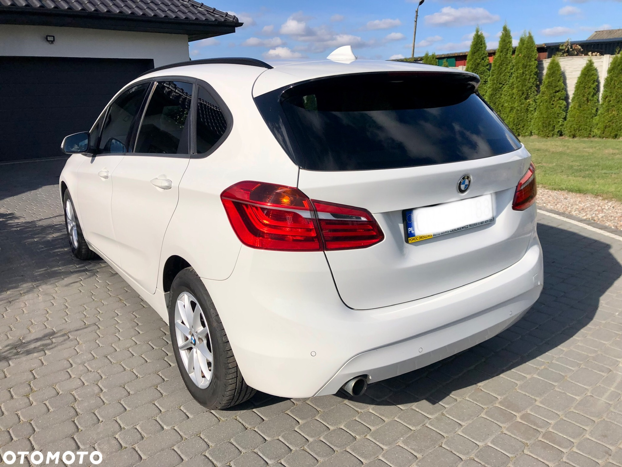 BMW Seria 2 218d Advantage - 9