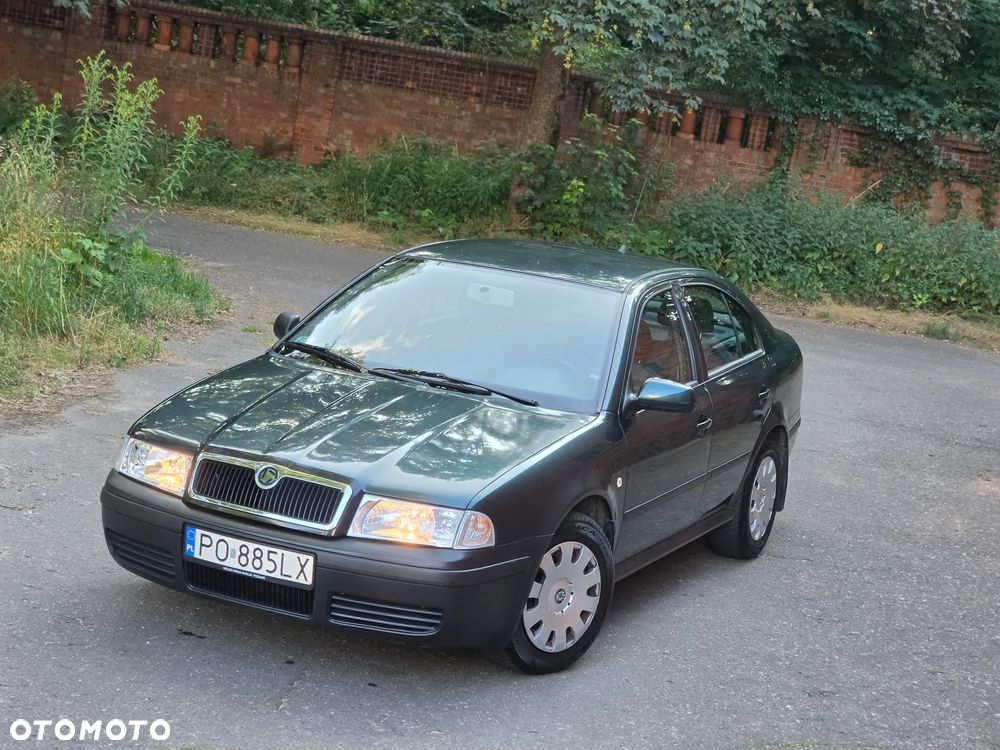 Skoda Octavia 1.6 Elegance - 3