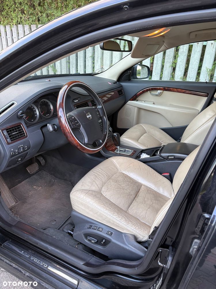 Volvo V70 - 4