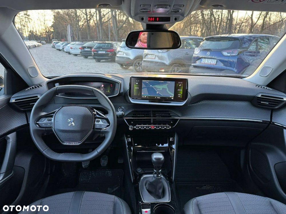 Peugeot 2008 1.2 PureTech Allure Pack S&S - 9
